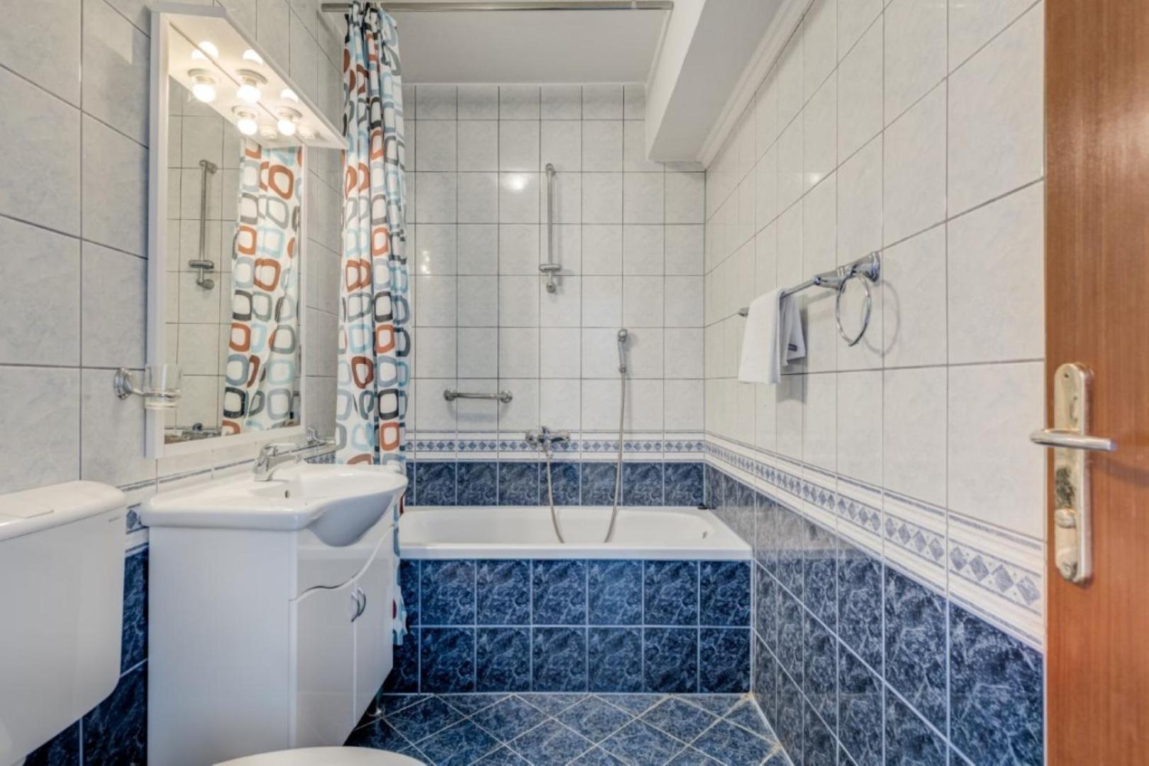 Ruza&Nikolina "1" Apartmani - Baska Voda Ngoại thất bức ảnh