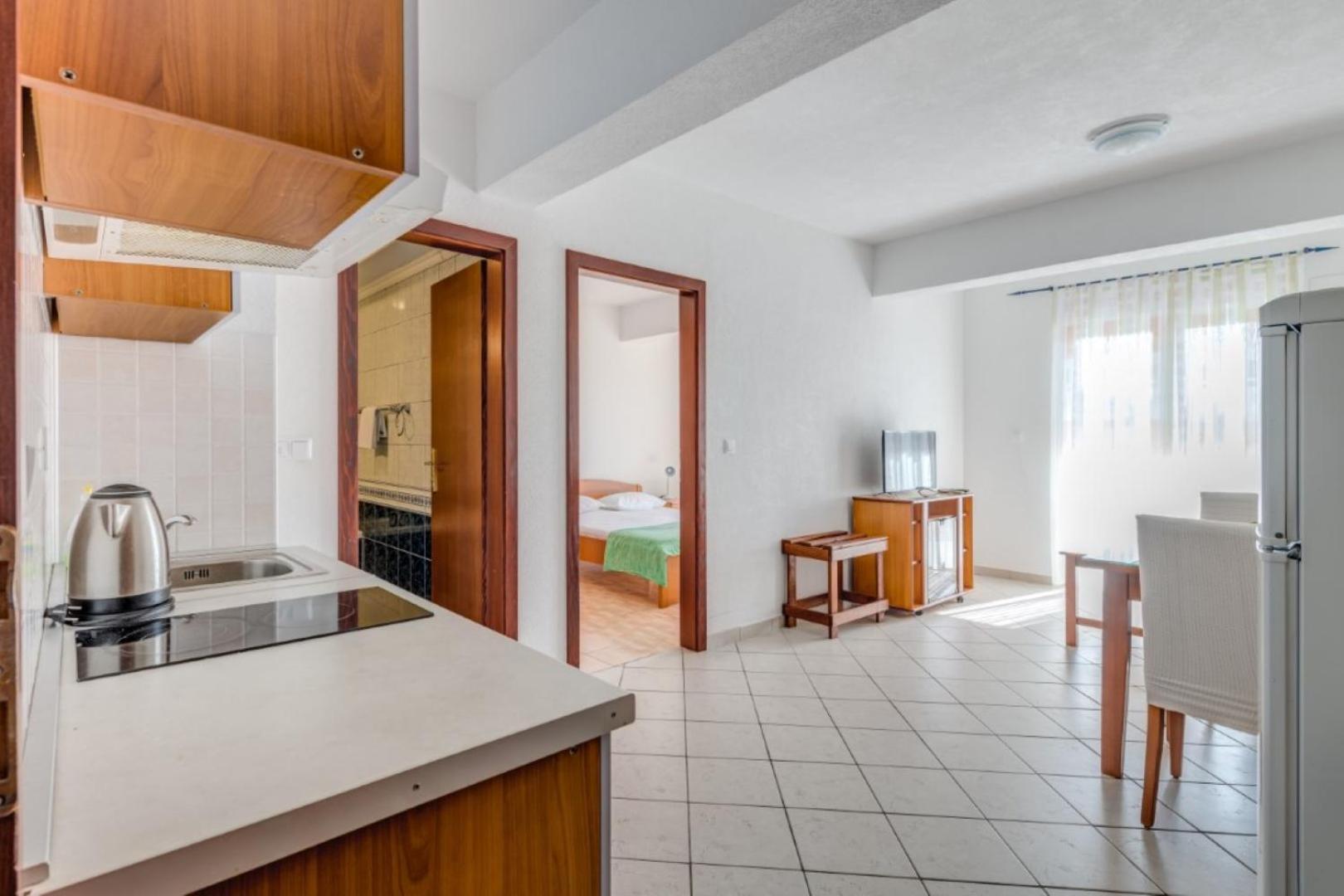 Ruza&Nikolina "1" Apartmani - Baska Voda Ngoại thất bức ảnh
